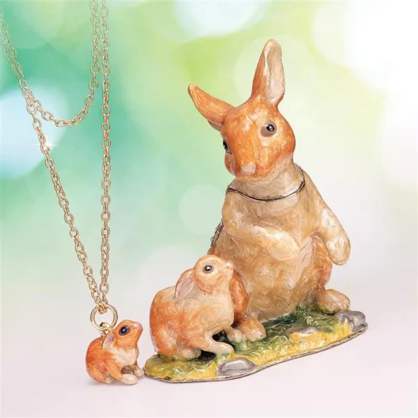 44745-Peter-Rabbit-Box-Necklace1